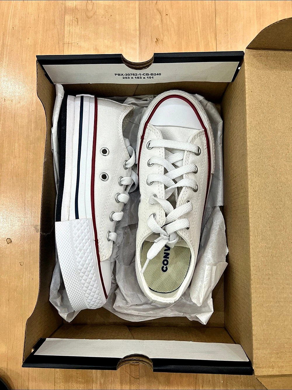 Converse Chuck Taylor All Star High Top Sneakers in White Size US 13 New